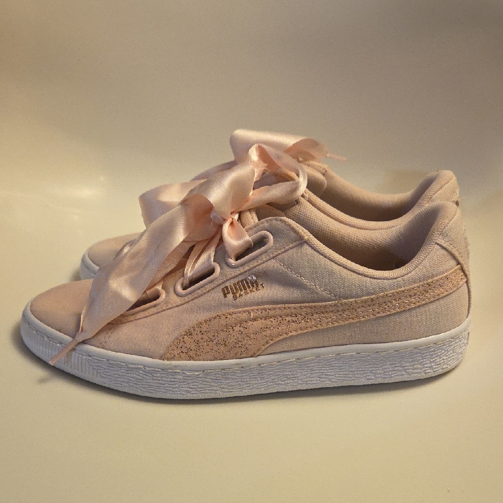 Puma Suede Heart Trainers Women's Satin Ribbon Sneakers - Light Pink